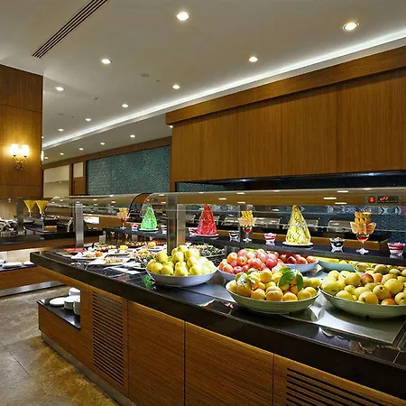 Отель Ozkaymak Incekum 4*